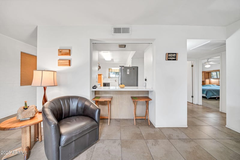 10279 Snead Cir, Sun City, AZ 85351