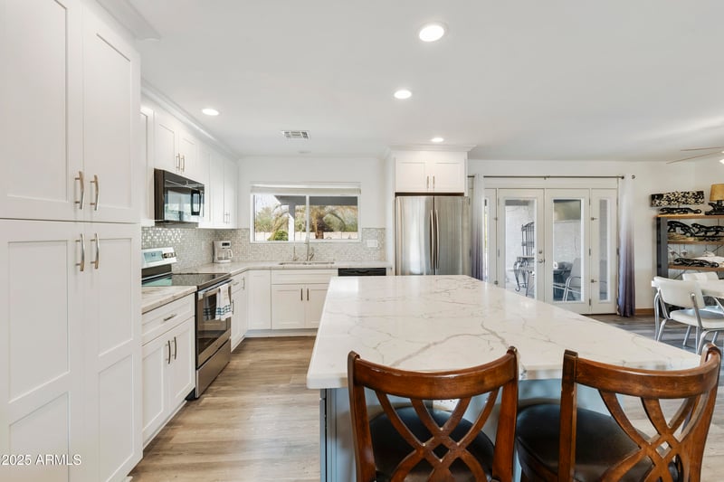 1028 78th St, Mesa, AZ 85208