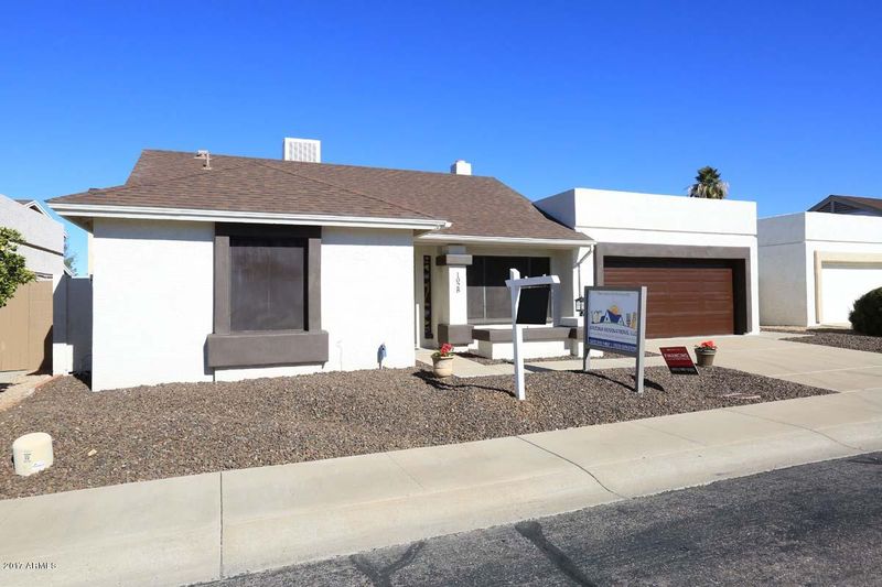 1028 E Wagoner Rd, Phoenix, AZ 85022