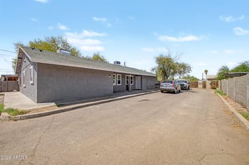 1028 27th St, Phoenix, AZ 85008