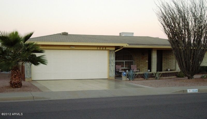1028 S Rochester St, Mesa, AZ 85206
