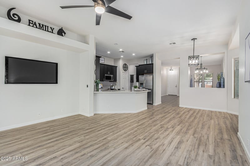 1028 Valle Verde --, Mesa, AZ 85208