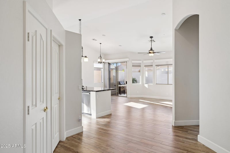 10289 Karen Dr, Scottsdale, AZ 85255
