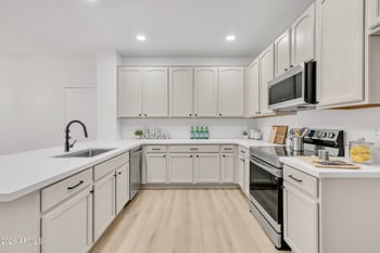 1029 Cheshire Ln, Gilbert, AZ 85296