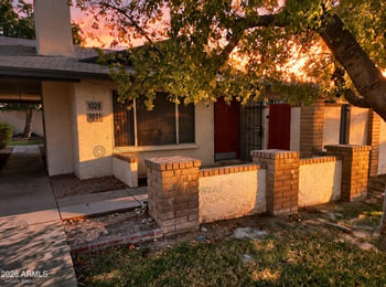 1029 W Laguna Dr, Tempe, AZ 85282