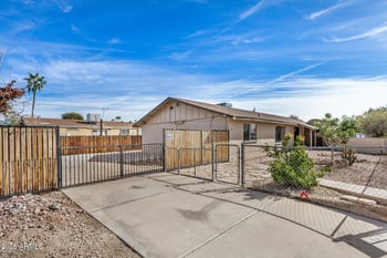 10291 91st Ave, Peoria, AZ 85345
