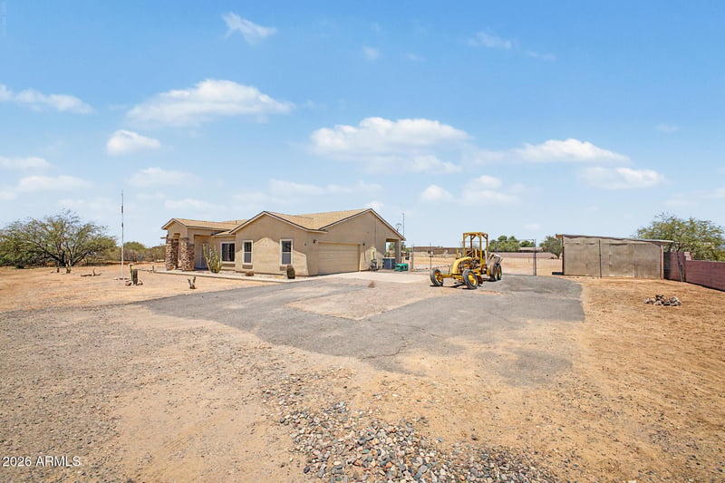 10296 Prairie Hawk Ln, San Tan Valley, AZ 85143