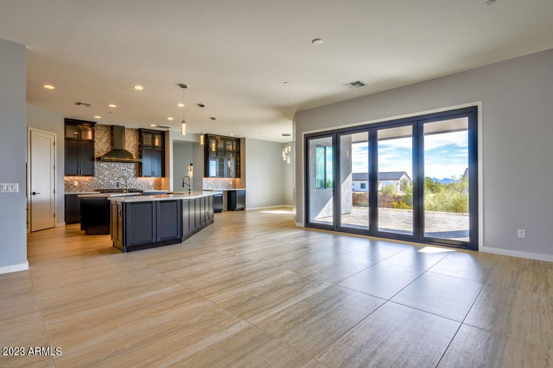 103 E Quartz Rock Rd, Phoenix, AZ 85085