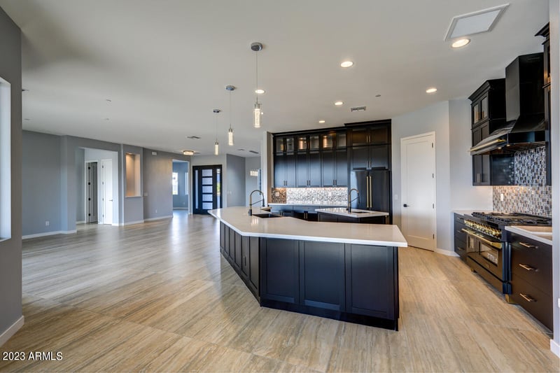 103 E Quartz Rock Rd, Phoenix, AZ 85085