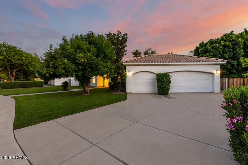 103 Vista Ave, Phoenix, AZ 85021