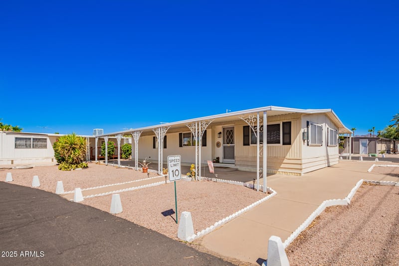 1030 Delaware Dr #31, Apache Junction, AZ 85120