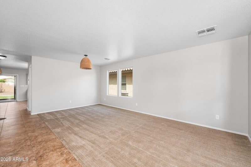 1030 Kelsi Ave, San Tan Valley, AZ 85140