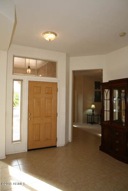 1030 E Westchester Dr, Chandler, AZ 85249