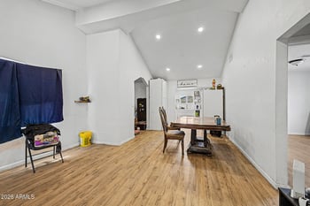 1030 28th St, Phoenix, AZ 85008