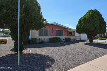 10301 Salem Dr, Sun City, AZ 85351