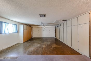 10301 Gulf Hills Dr, Sun City, AZ 85351