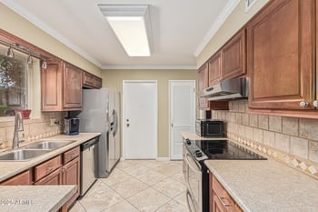 10302 Cheryl Dr, Sun City, AZ 85351