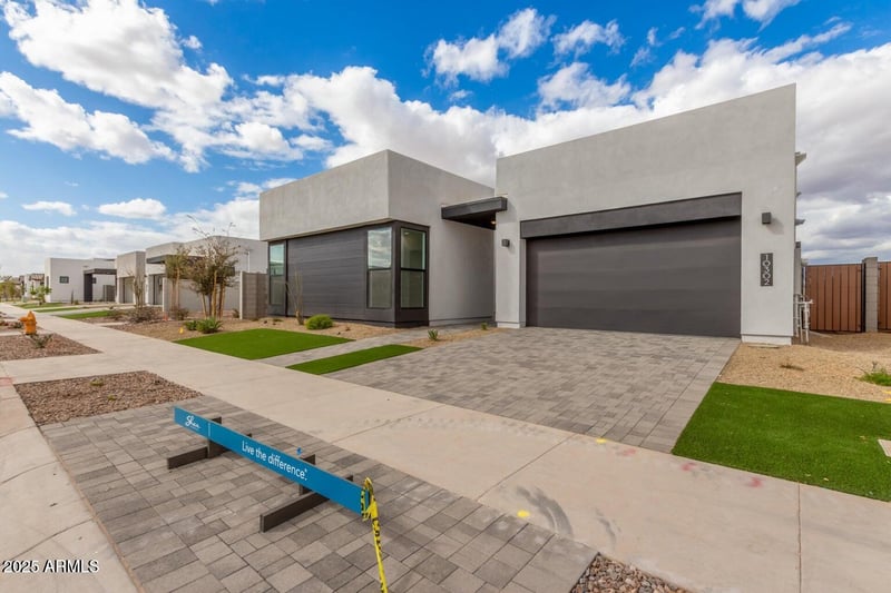 10302 Utah Ave, Mesa, AZ 85212