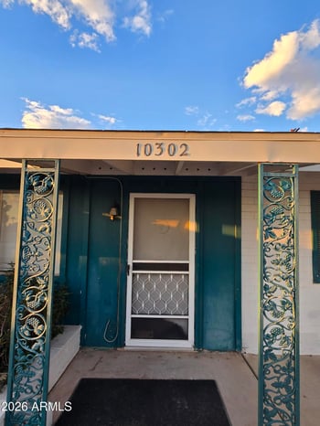 10302 W Oakmont Dr, Sun City, AZ 85351