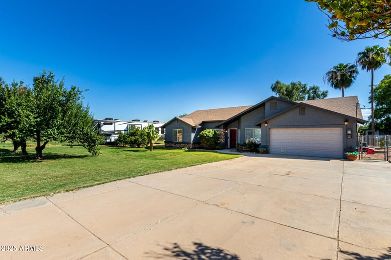 10303 175th Ave, Waddell, AZ 85355