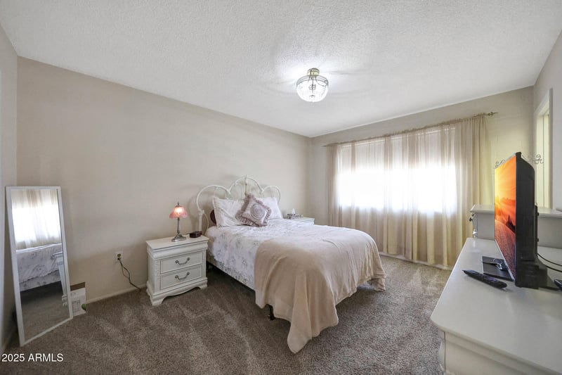10303 Deanne Dr, Sun City, AZ 85351