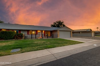 10303 Bright Angel Cir, Sun City, AZ 85351