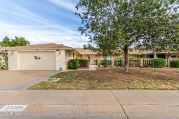 10304 Kingswood Cir, Sun City, AZ 85351