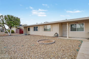10304 W Deanne Dr, Sun City, AZ 85351