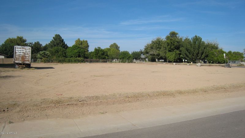 10304 W Thomas Rd #20, Avondale, AZ 85392