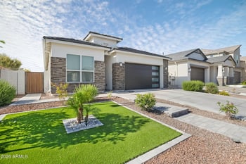 10305 Deanna Dr, Peoria, AZ 85382