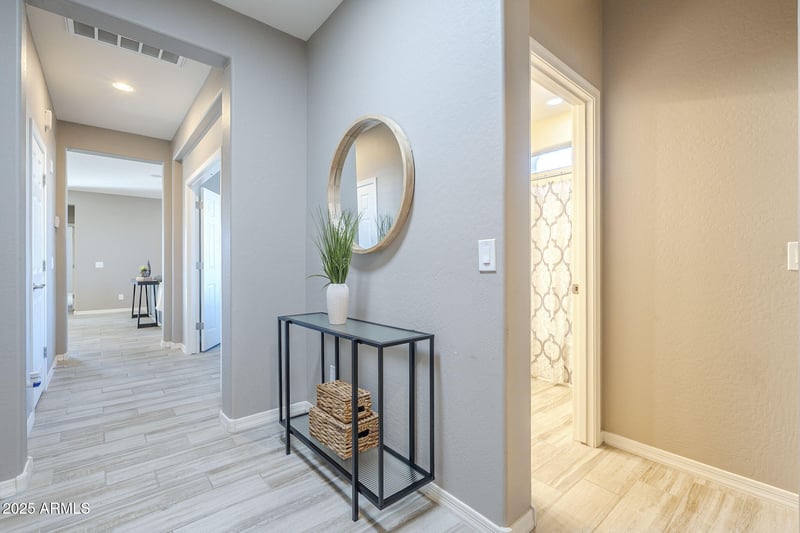 10305 Tahoe Ave, Mesa, AZ 85212
