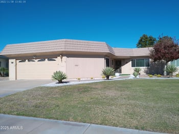 10306 Hutton Dr, Sun City, AZ 85351