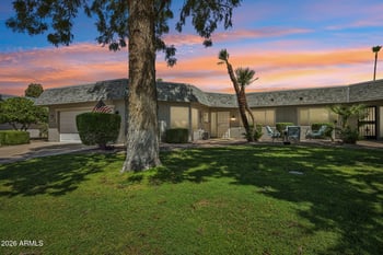 10306 Loma Blanca Dr, Sun City, AZ 85351