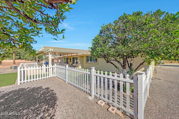 10309 Floriade Dr, Sun City, AZ 85351