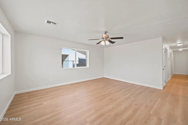 1031 E 2nd Ave, Mesa, AZ 85204