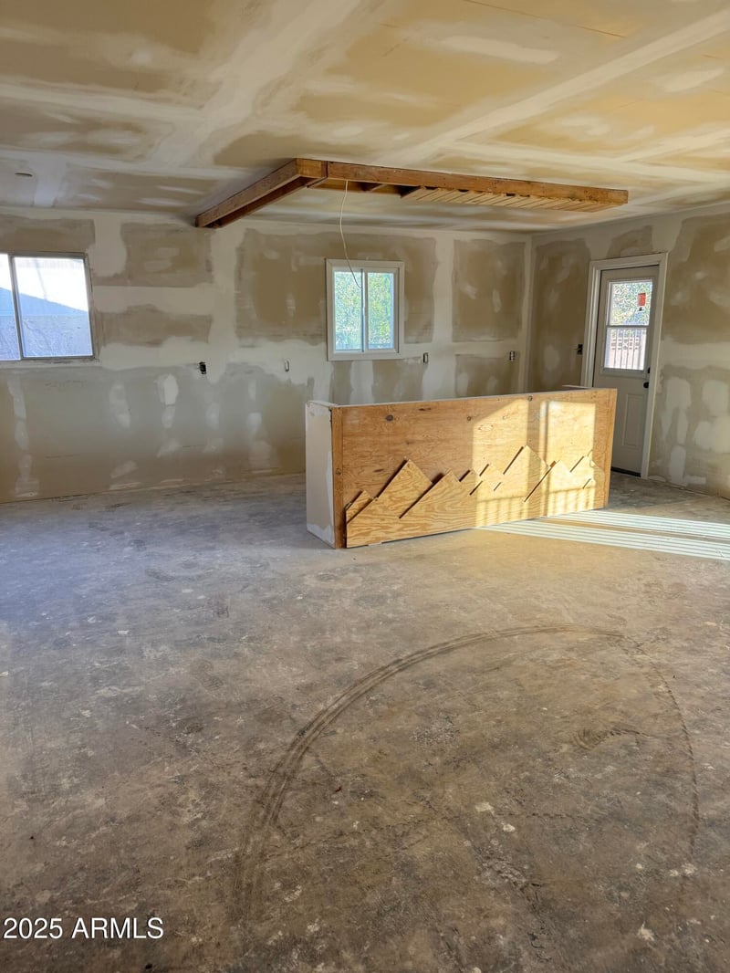 1031 Lilac Dr, Tempe, AZ 85288