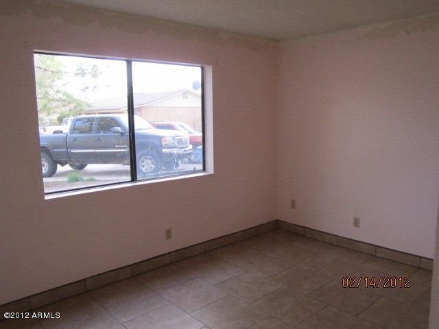 1031 N 60th Dr, Phoenix, AZ 85043