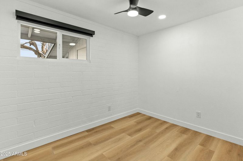 1031 N Harold St, Tempe, AZ 85288