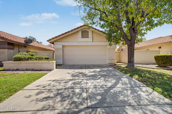 1031 Sunward Dr, Gilbert, AZ 85233
