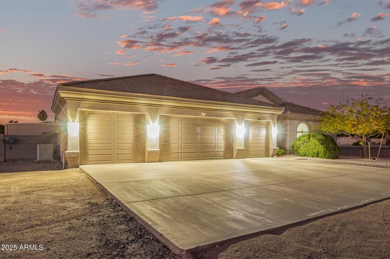 10310 Avenida Del Sol St, Peoria, AZ 85383