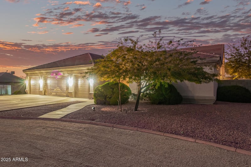10310 Avenida Del Sol St, Peoria, AZ 85383