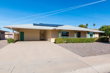 10310 Bayside Rd, Sun City, AZ 85351