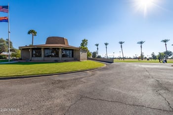 10310 Cameo Dr, Sun City, AZ 85351