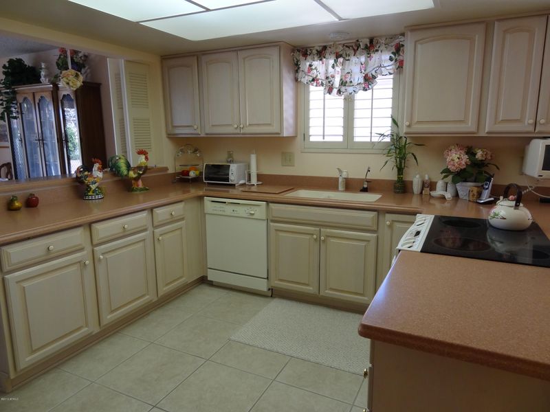 10310 E Twilight Ct, Sun Lakes, AZ 85248