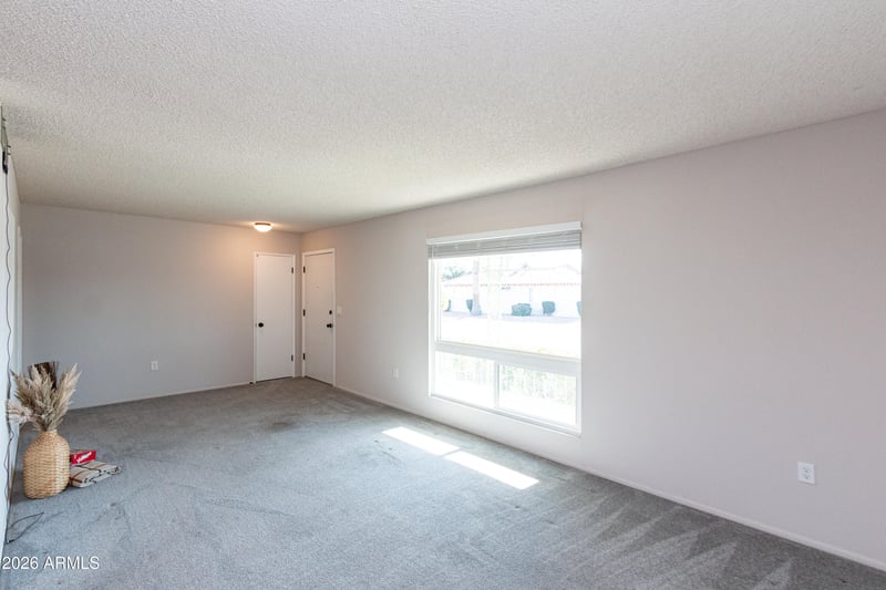 10310 Bayside Rd, Sun City, AZ 85351
