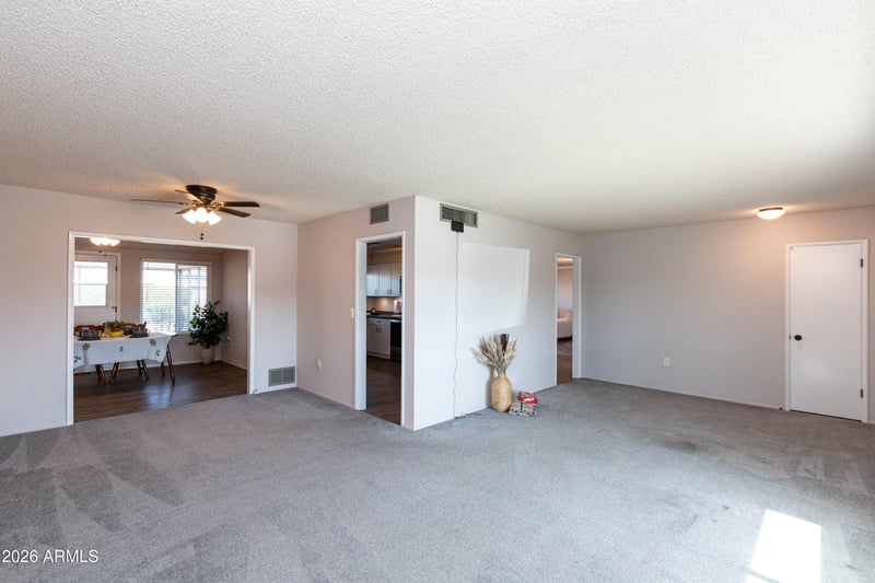 10310 Bayside Rd, Sun City, AZ 85351