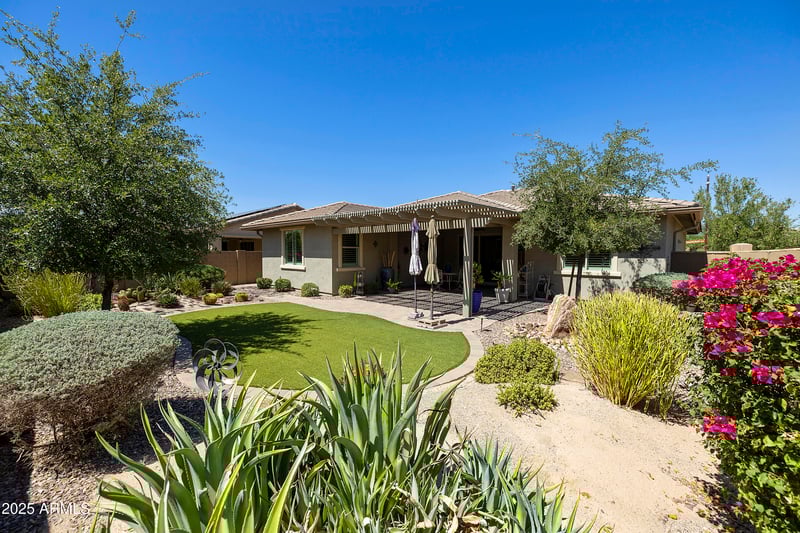 10311 Thunderbolt Ave, Mesa, AZ 85212