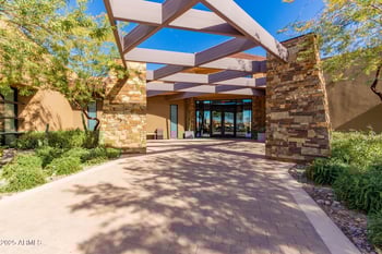 10311 Trent Ave, Mesa, AZ 85212