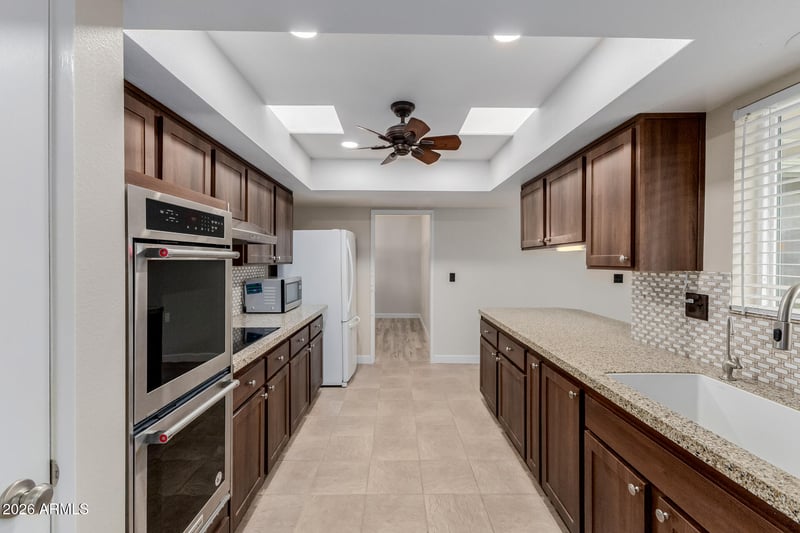 10311 Kingswood Cir, Sun City, AZ 85351
