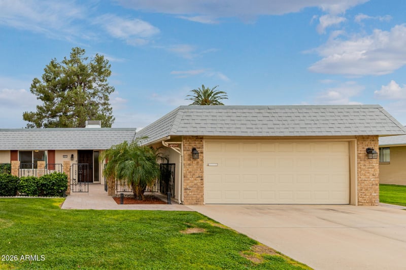 10311 Kingswood Cir, Sun City, AZ 85351